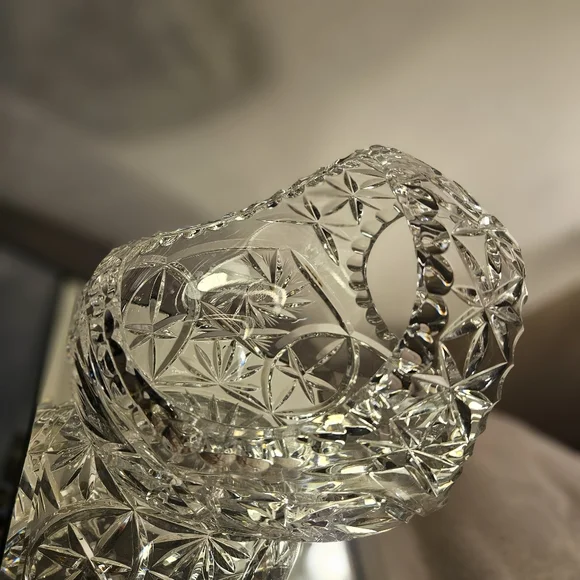 VTG Large Lead Crystal Heavy Cut Glass Basket w/ Stars & Pinwheels